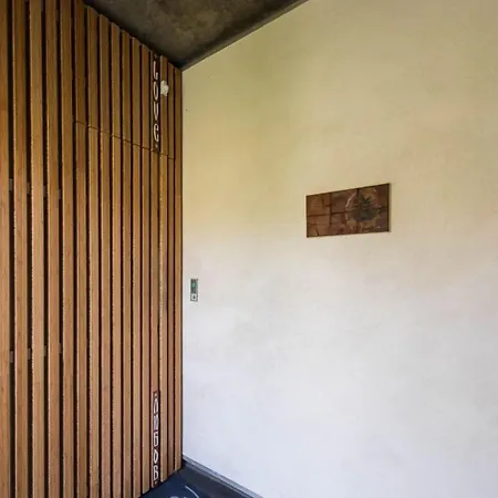 Apartment Bamboo Garden 